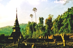 Ban Chiang Khaeng, the old temple, view from South